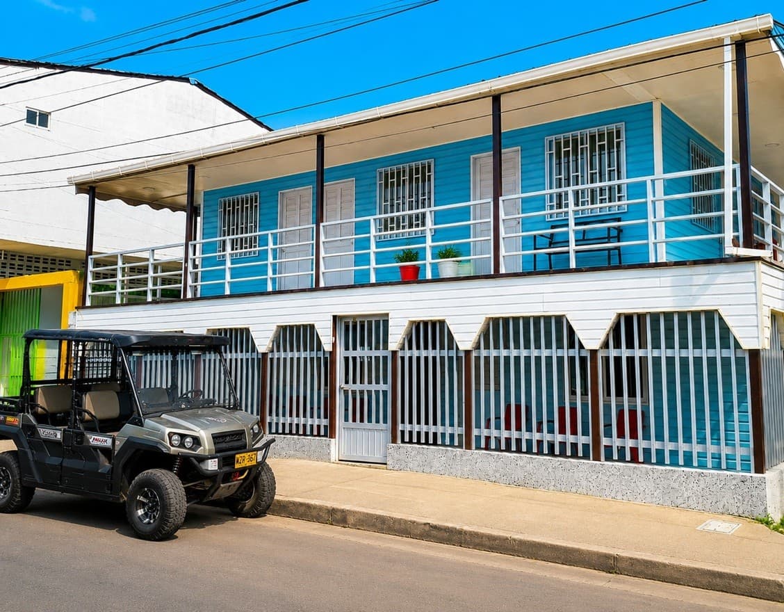 Bright Bay, the beach 200 metres from Taybo House in San Andrés